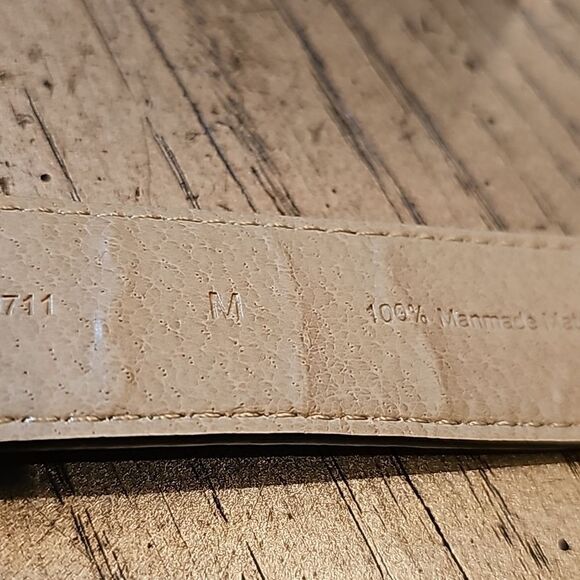 Brown studded belt size M - Picture 7 of 8